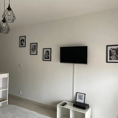 Centre Cannes, Piscine, Climatisation *