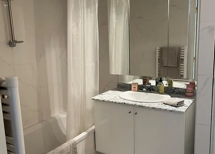 Centre Cannes, Piscine, Climatisation 아파트 *